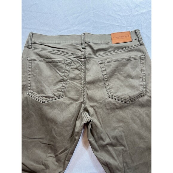 Lucky Brand 121 Slim Straight Men's Pants Brown Casual Chinos Size 34/32 - Picture 3 of 12